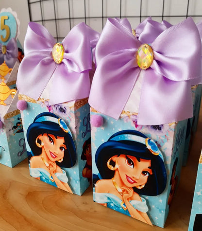 Jasmine Favor Boxes