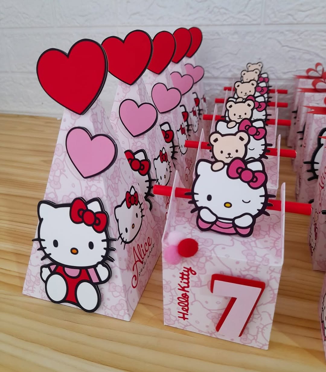 Hello Kitty Favor Boxes